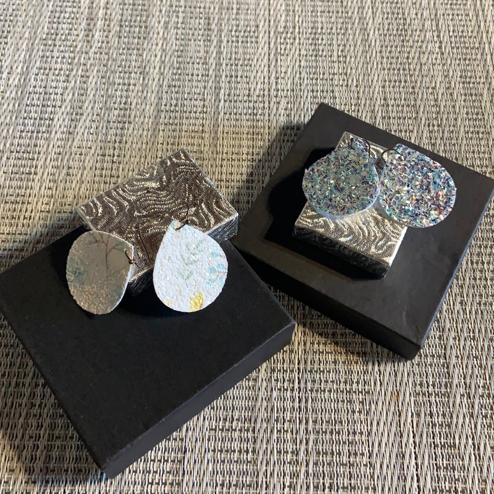 NEW set of two glitter dangle earrings white/blue/silver